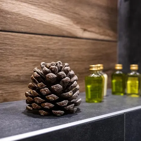 Sea Pearl Святые Константин и Елена