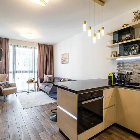 Sea Pearl سينتس قسطنطين وهيلينا