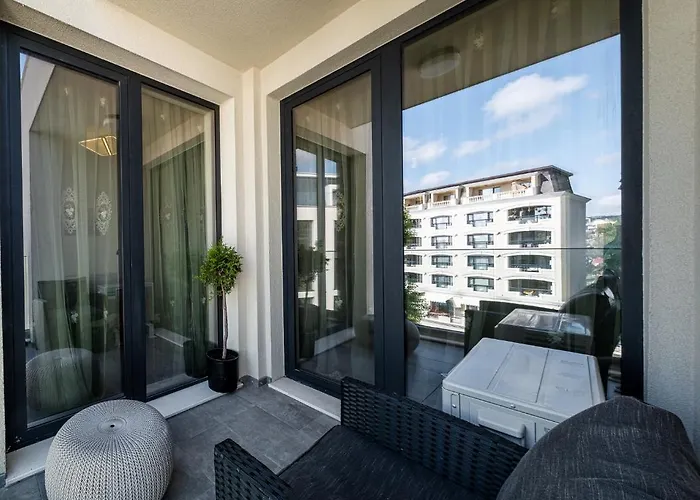 Sea Pearl Apartament *